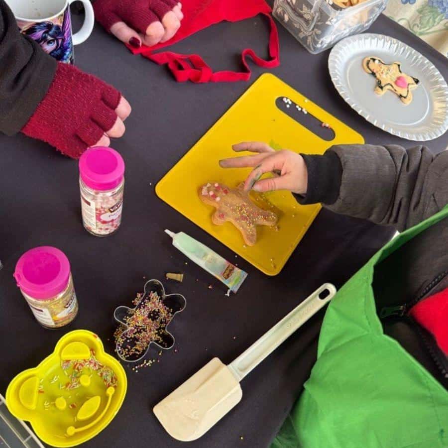 Atelier culinaire organisé par La Fabrica Events au marché couvert de Bouxurulles